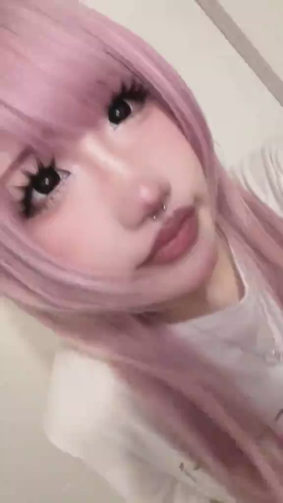 Amber Aura Contact Lenses